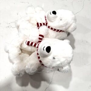NEW Christmas Polar Bear Plush Ultra Soft Slippers Kids Size Medium 2/3 Non-Slip